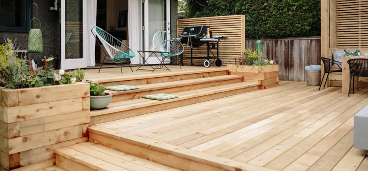 Cedar Decking in Palmdale, CA