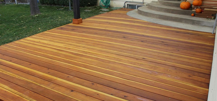 Smooth Redwood Decking in Palmdale, CA